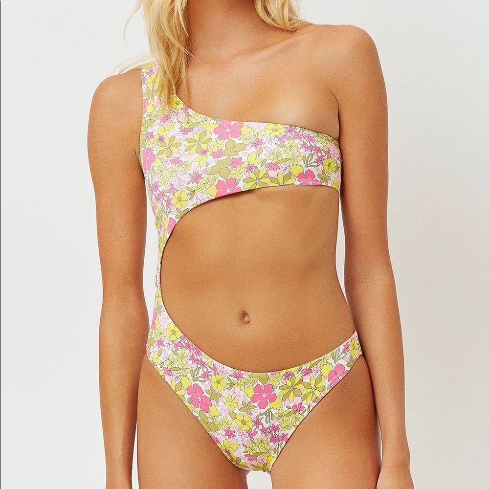 Frankies Bikinis Cash One Piece